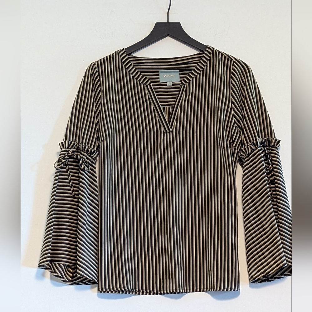 Skies Are Blue Flowy Striped Women's Top Blouse Medium Excel Used Cond Details
